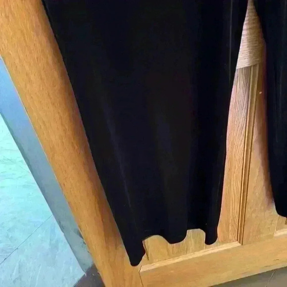 BANANA REPUBLIC NWT BLACK VELVET ONE SHOULDER MAXI JUMPSUIT Petite Large - Picture 6 of 14